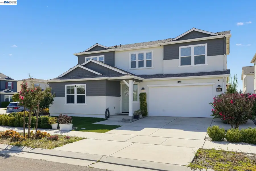 18511 Maynell Dr, Lathrop, CA 95330 - #2