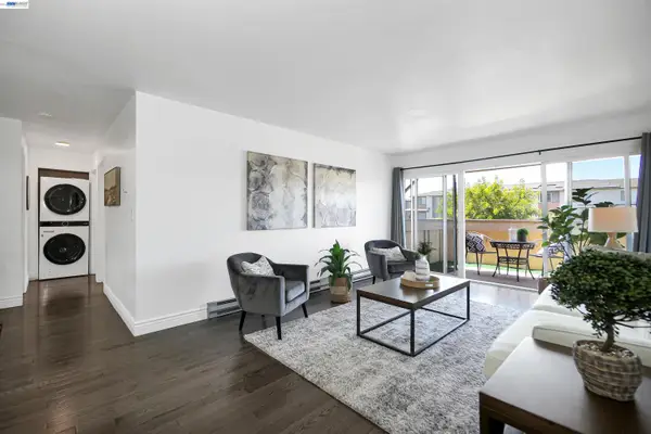 260 Industrial Pkwy  #47, HAYWARD, CA 94544