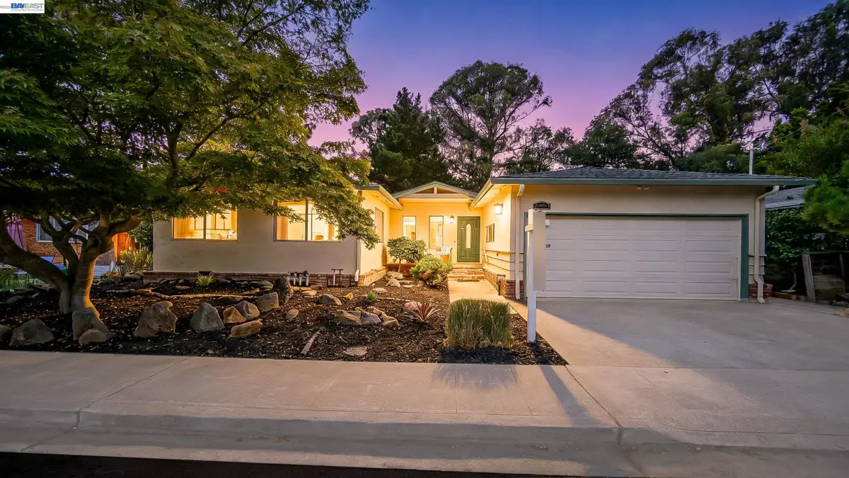 3404 Saddle Dr, Fairview, CA 94541 - #1