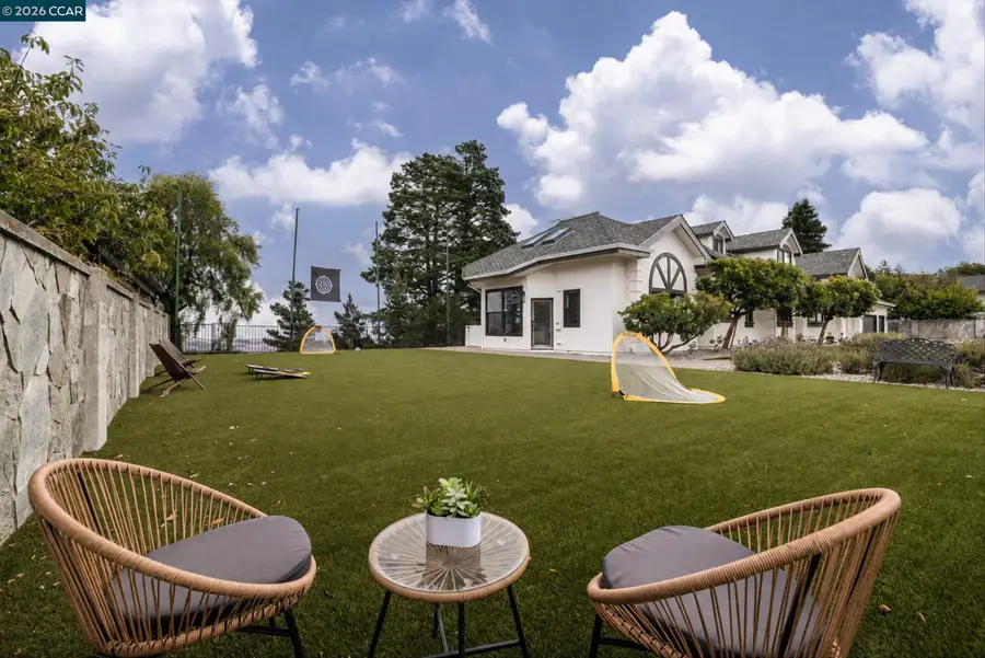83 Donald Dr, Orinda, CA 94563 - #2