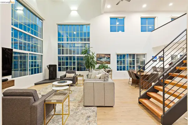 201 3rd St  #302, OAKLAND, CA 94607