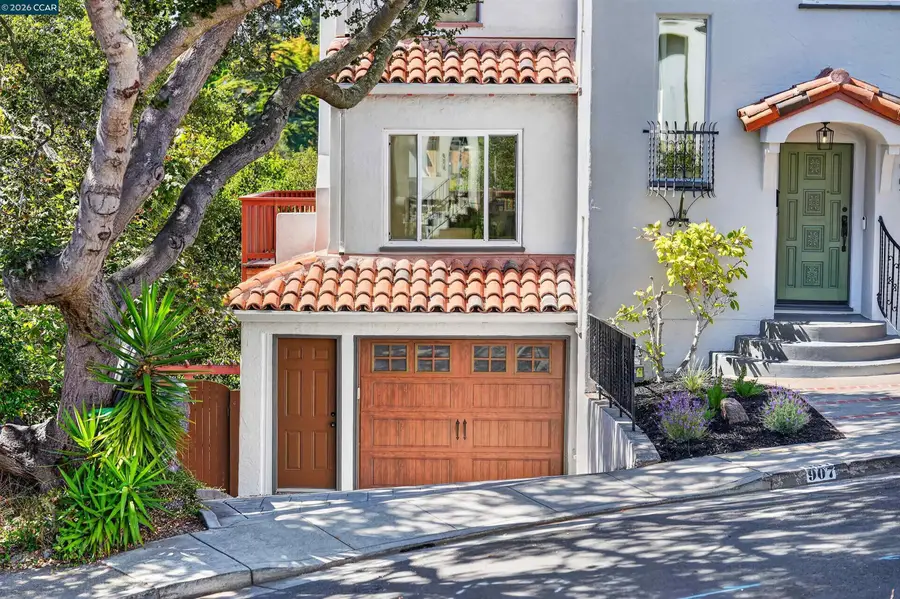 907 Glendome Cir, Oakland, CA 94602 - #2