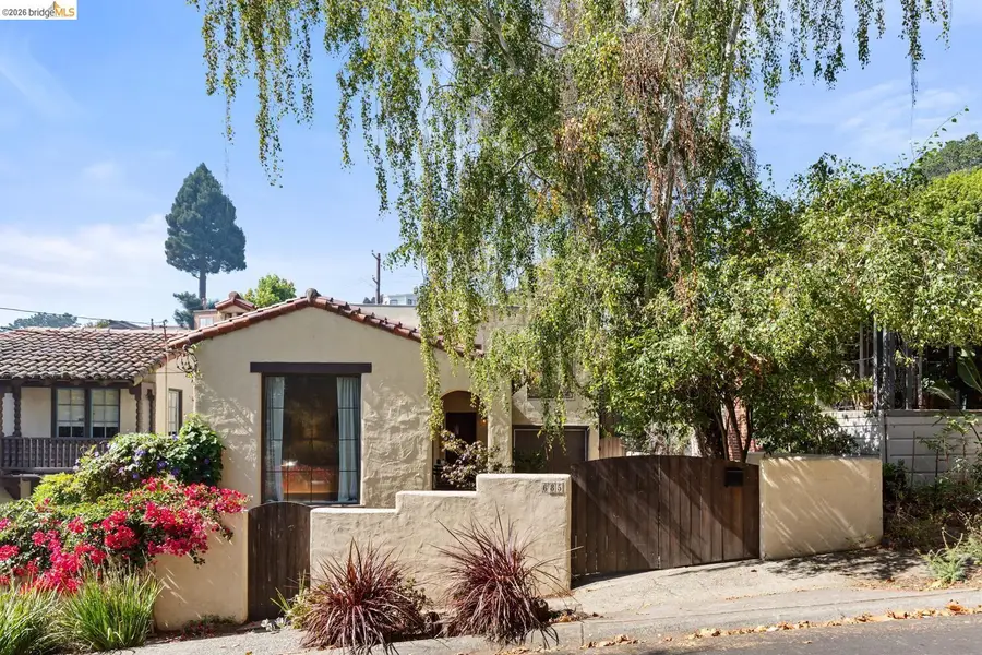 685 Oberlin Ave, Kensington, CA 94708 - #2