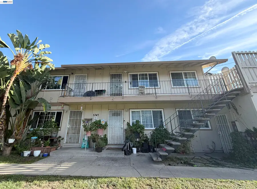 5747 Almaden Rd, San Jose, CA 95118 - #3
