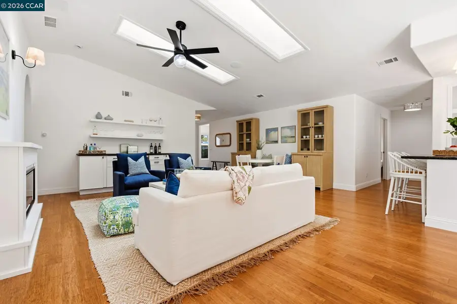 2643 Buena Vista Ave, Walnut Creek, CA 94597 - #3