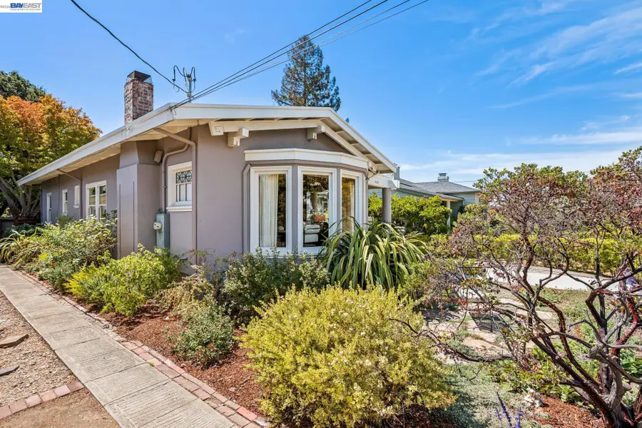 1621 Wellington St, Oakland, CA 94602 - #2