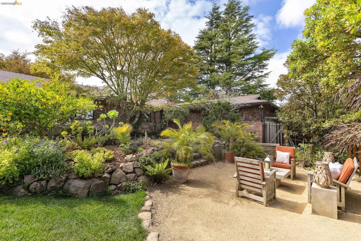 22 Kensington Ct, Kensington, CA 94707 - #1