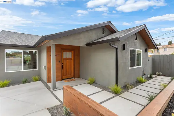 18367 Apricot Way, CASTRO VALLEY, CA 94546