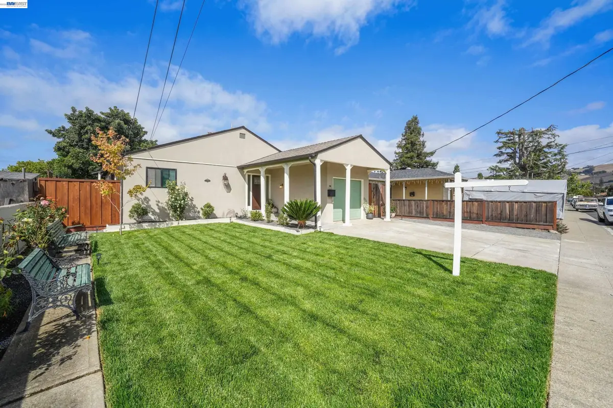 31967 Albany St, Hayward, CA 94544 - #1