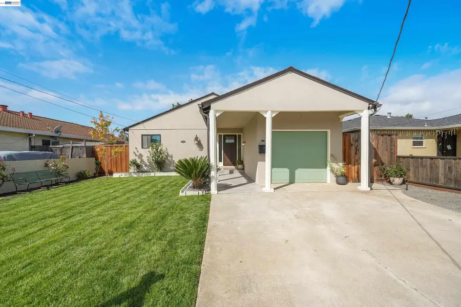 31967 Albany St, Hayward, CA 94544 - #2