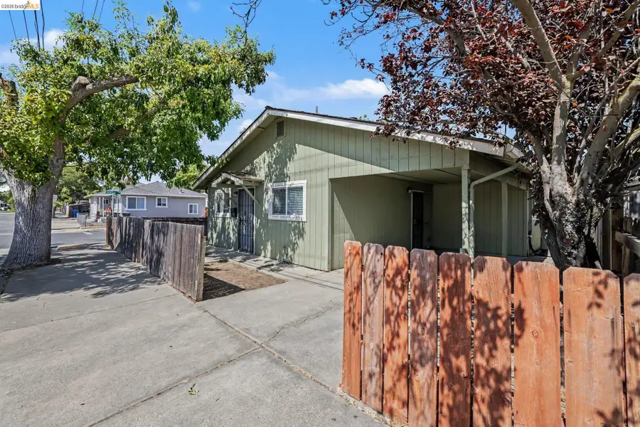 201 17Th St, Pittsburg, CA 94565 - #2