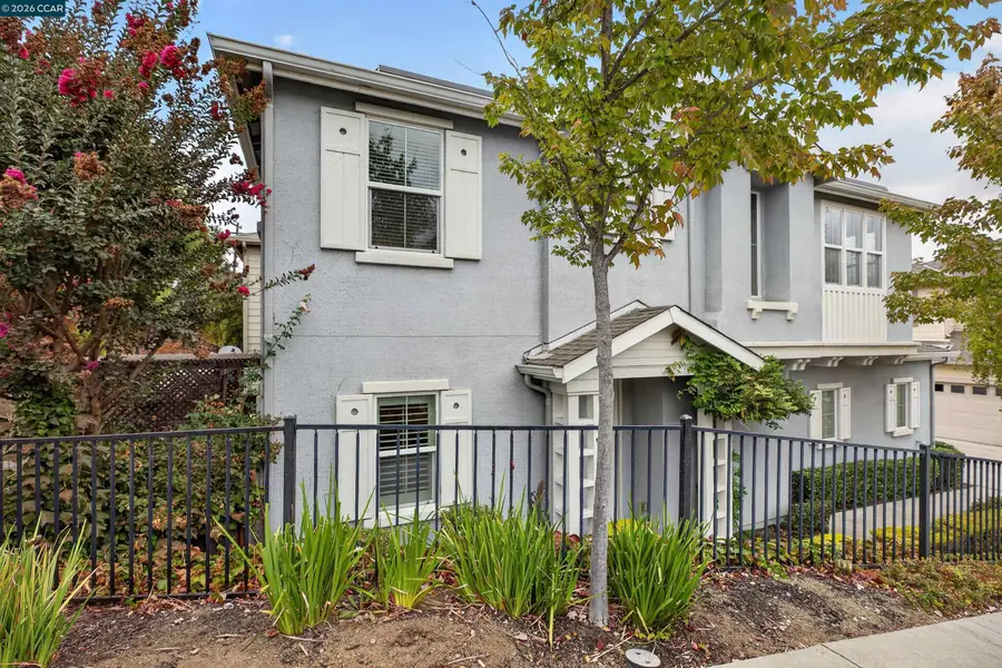 516 Falling Star Dr, Martinez, CA 94553 - #2