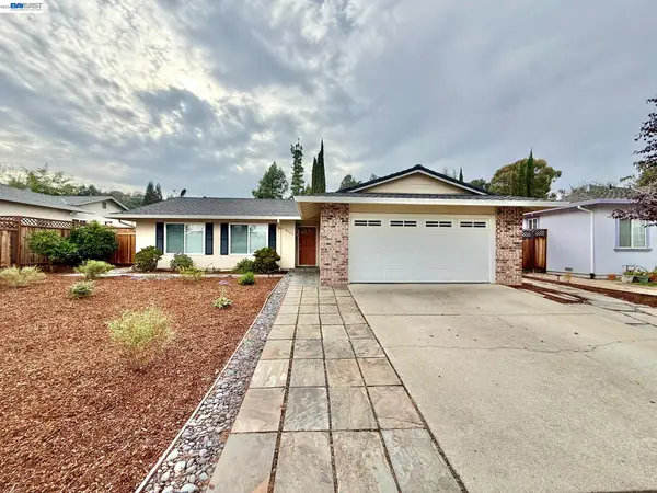 8525 Ousley Dr, GILROY, CA 95020