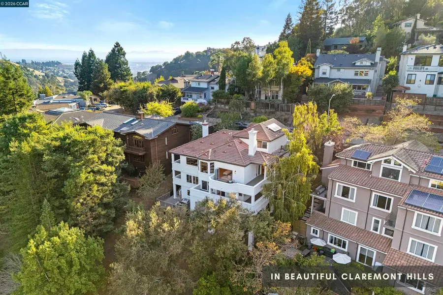 6900 Charing Cross Rd, Berkeley, CA 94705 - #2