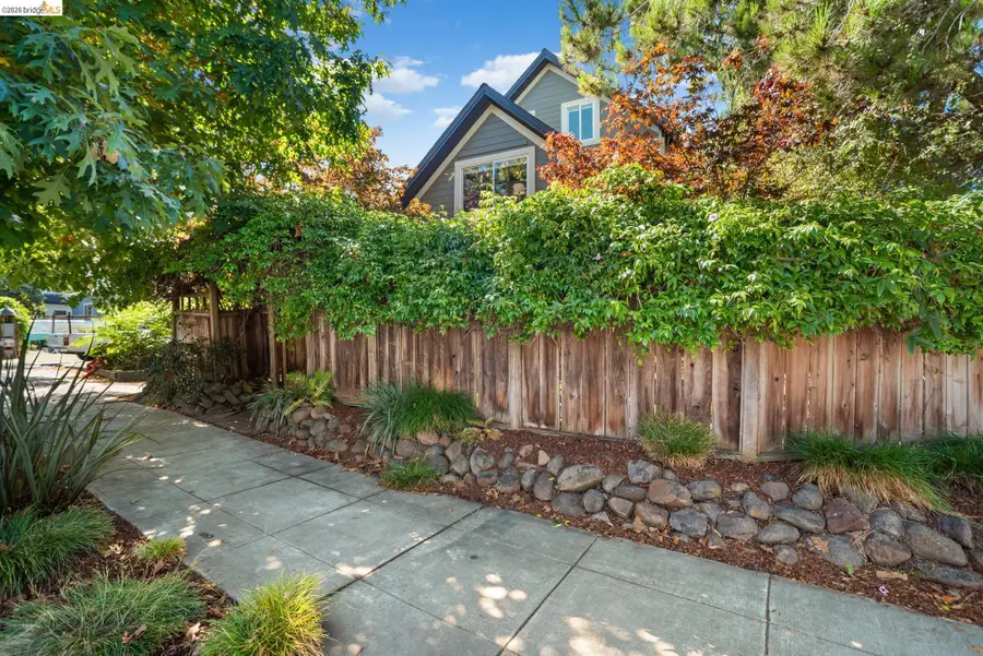 6145 Fremont St, Oakland, CA 94608 - #3