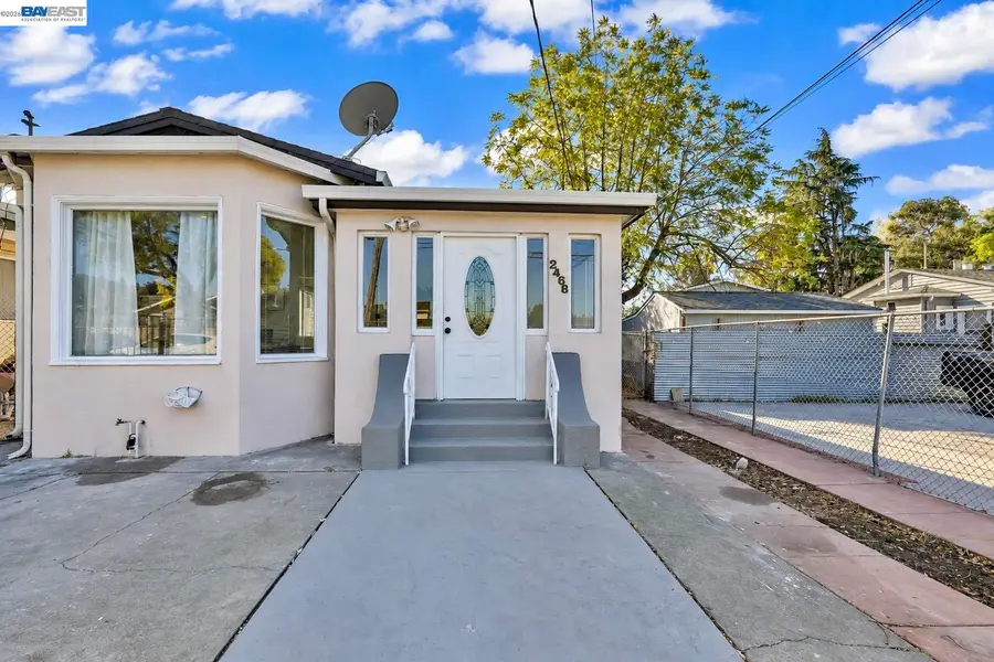 2468 82nd Ave, Oakland, CA 94605 - #2