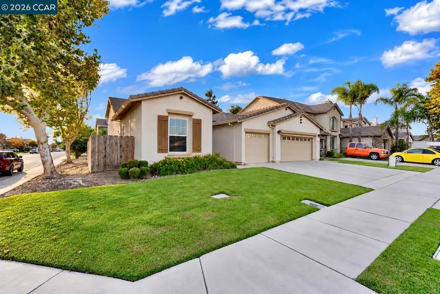 2651 Granite Dr., Atwater, CA 95301 - #3