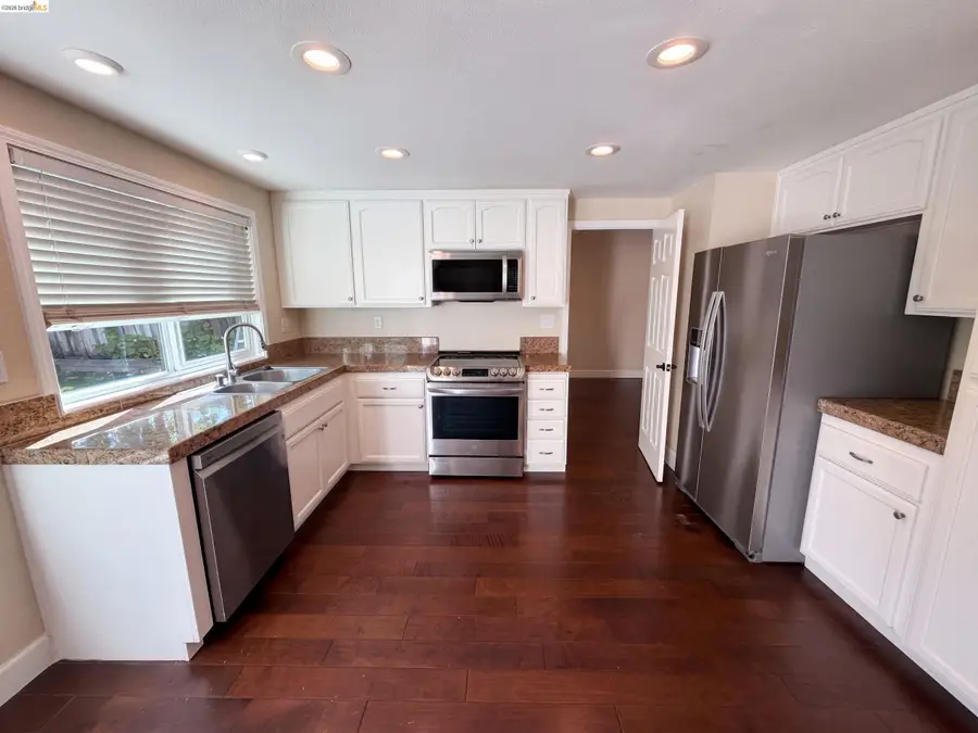 3005 Calle De La Mesa, Pleasanton, CA 94566 - #2