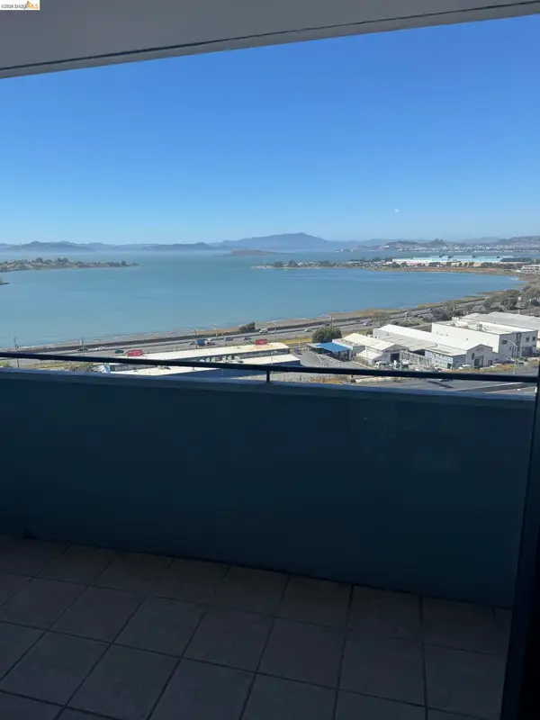 555 Pierce St  #1033, ALBANY, CA 94706