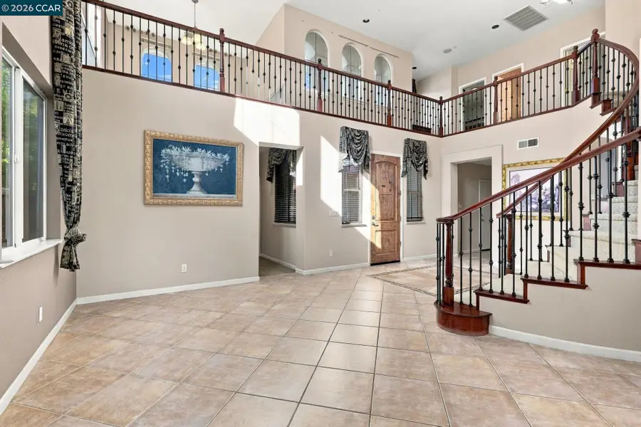 294 Pebble Beach Dr, Brentwood, CA 94513 - #2
