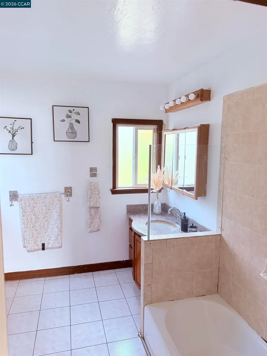 1712 21st, Oakland, CA 94603 - #3