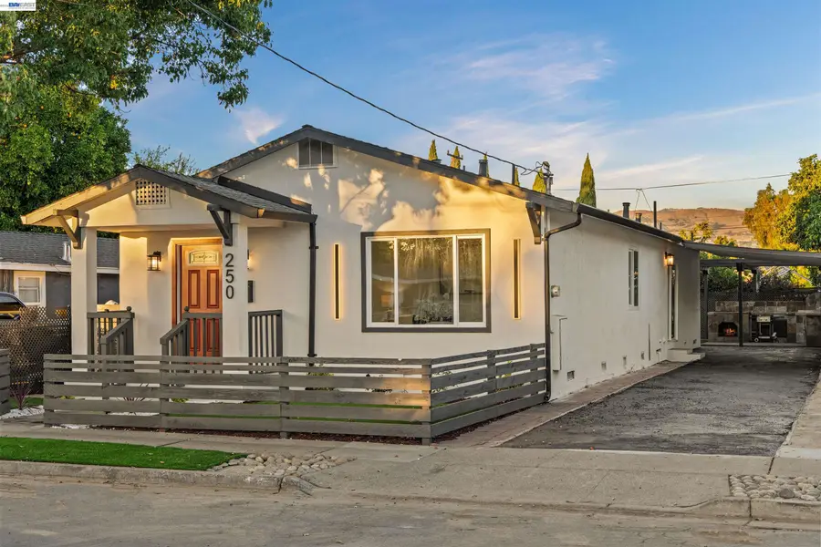 250 San Antonio Ct, San Jose, CA 95116 - #3