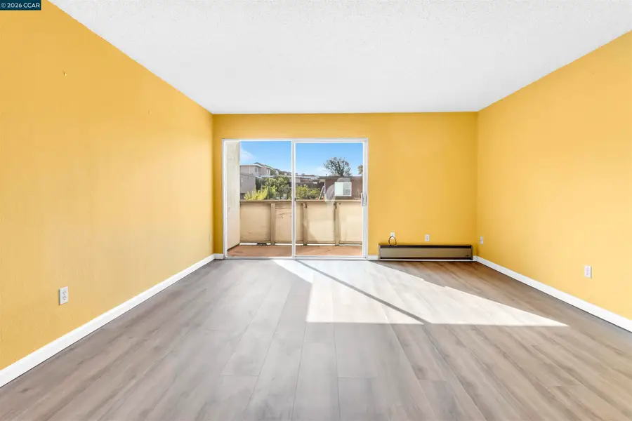 3161 Birmingham Dr  #205, Richmond, CA 94806 - #2