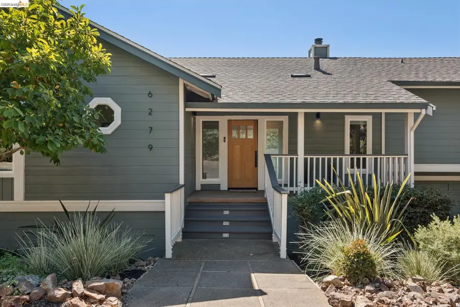 6279 Leona  St, Oakland, CA 94605 - #3