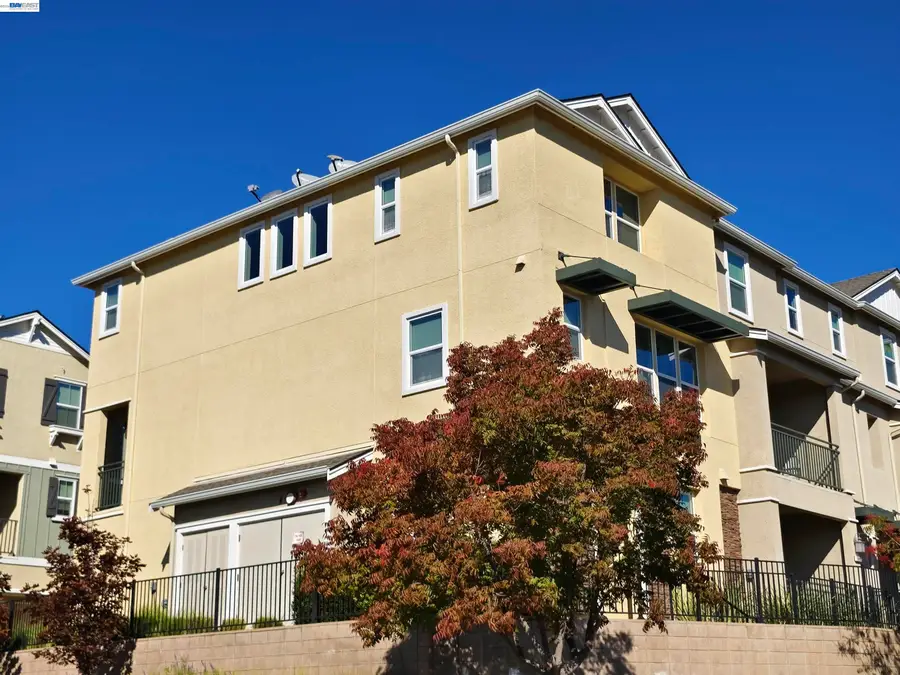 7086 Stags Leaf Ln, Dublin, CA 94568 - #3