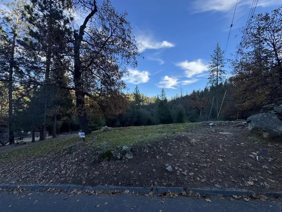 13003 Wells Fargo Drive, Groveland, CA 95321 - #2