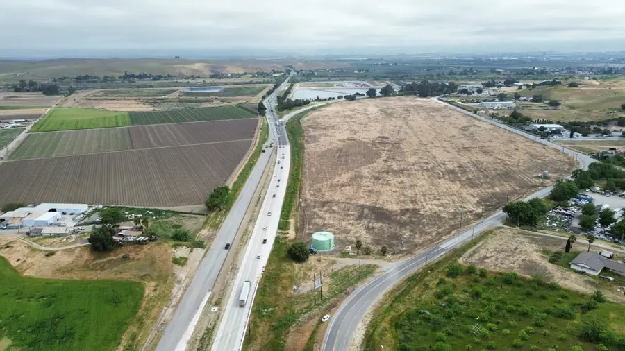 3510 San Juan Hollister Road, Hollister, CA 95023 - #2