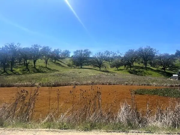 355 Pine Ridge Road, LAKEPORT, CA 95453