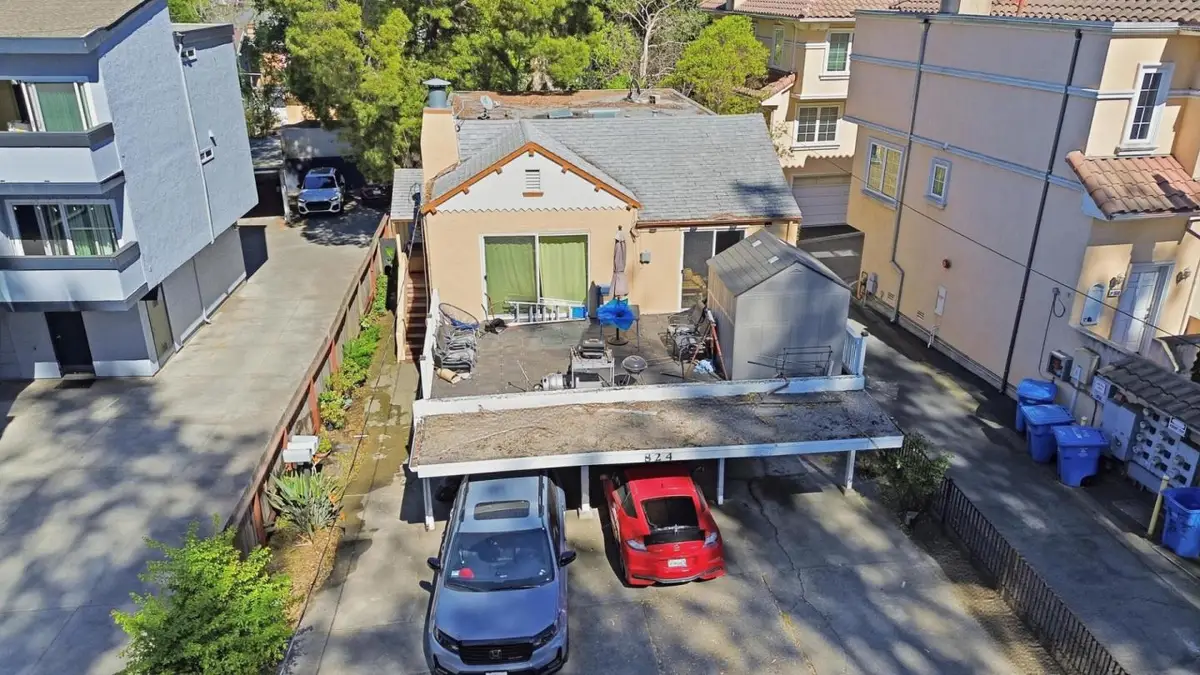 824 El Camino Real, Burlingame, CA 94010 - #1