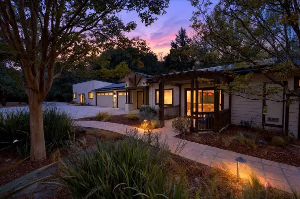 19050 Skyline Boulevard, LOS GATOS, CA 95033