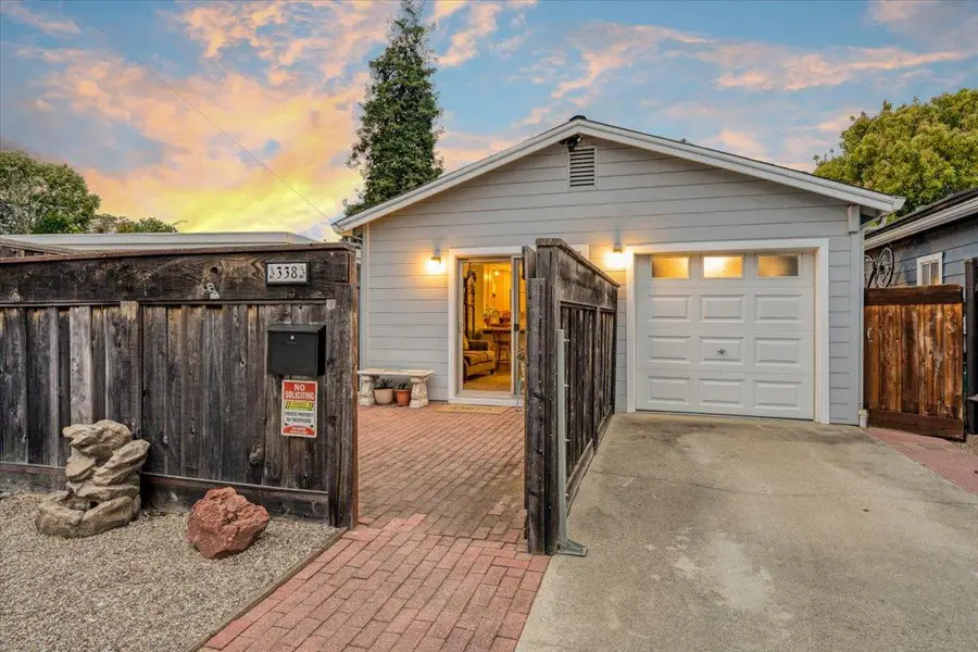 338 Dufour Street, Santa Cruz, CA 95060 - Image #2