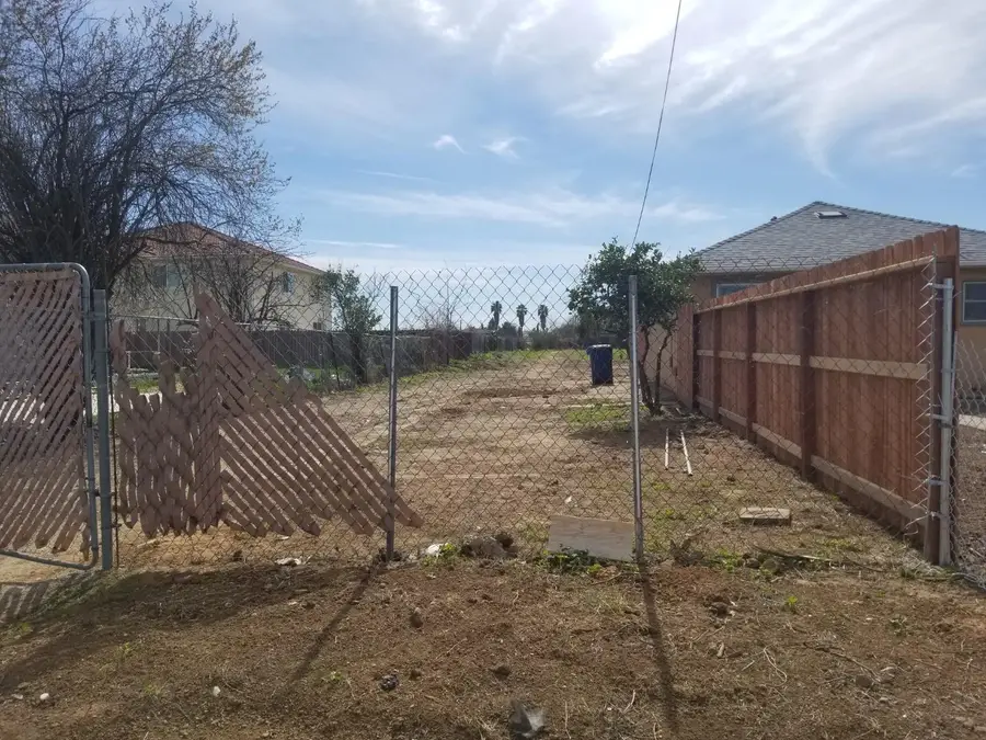 7440 38th Avenue, Sacramento, CA 95824 - #2