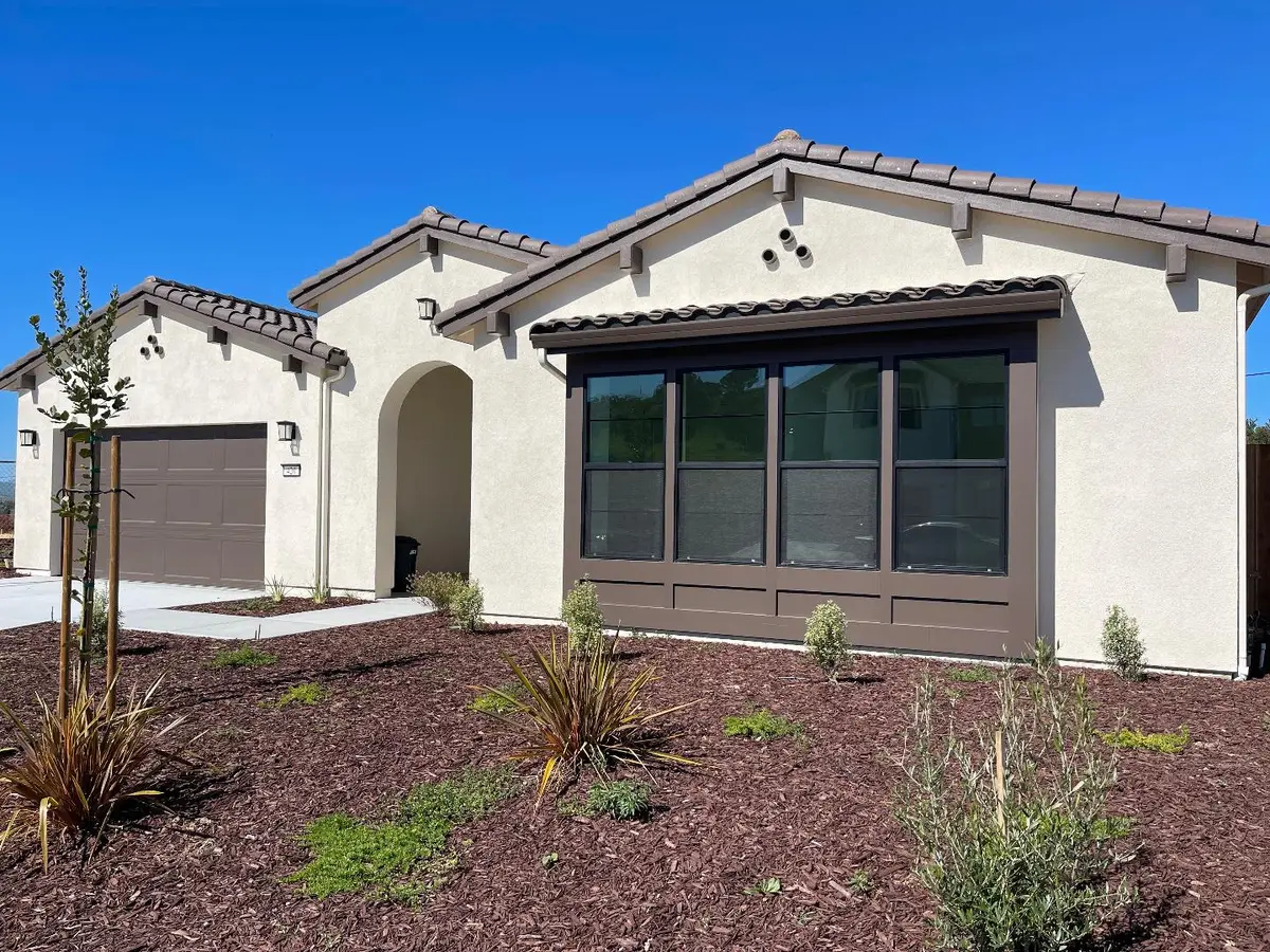 420 Maria, Hollister, CA 95023 - #1