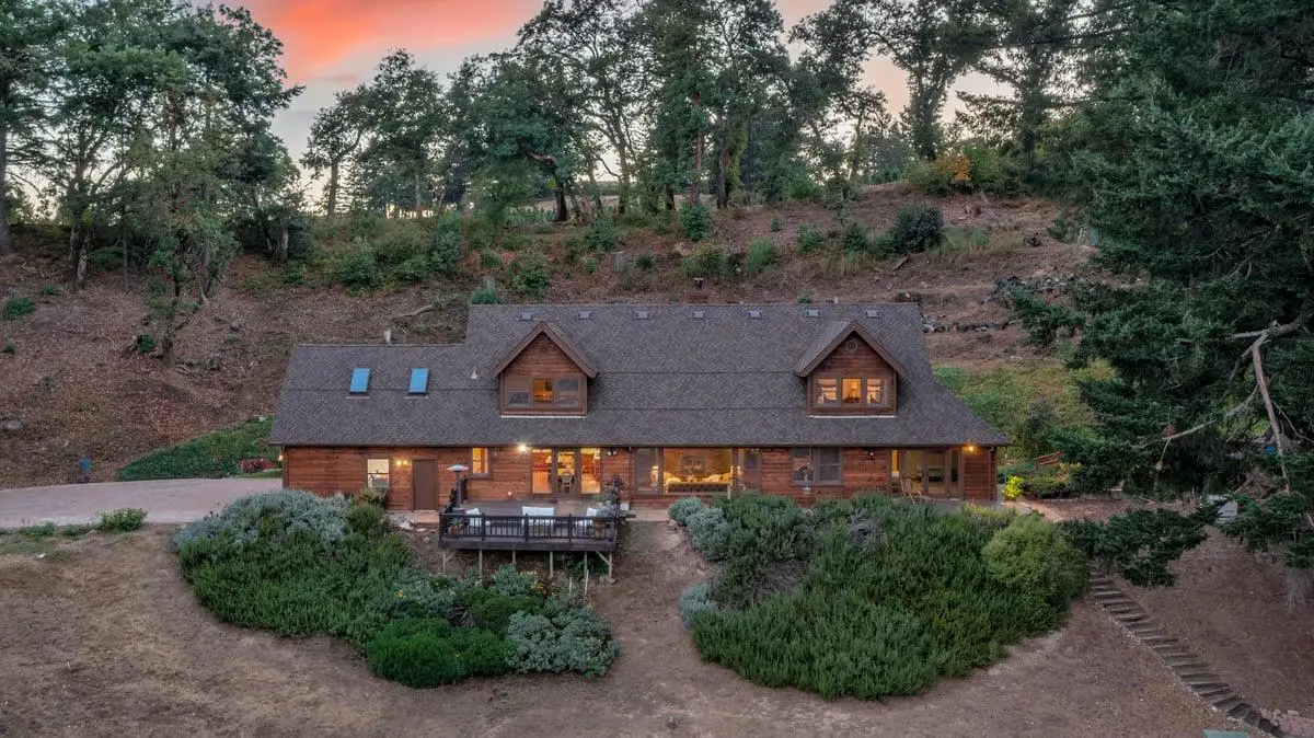 19960 Skyline Boulevard, Los Gatos, CA 95033 - Image #1