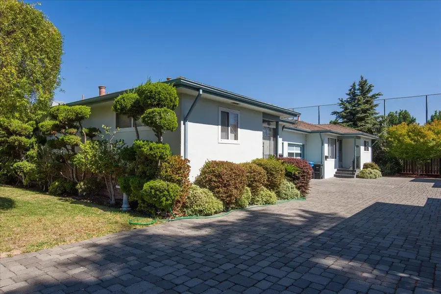 1931 Palm Avenue, San Mateo, CA 94403 - Image #2