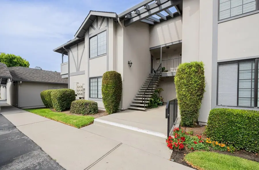 1051 Riker Street  #7, Salinas, CA 93901 - Image #3
