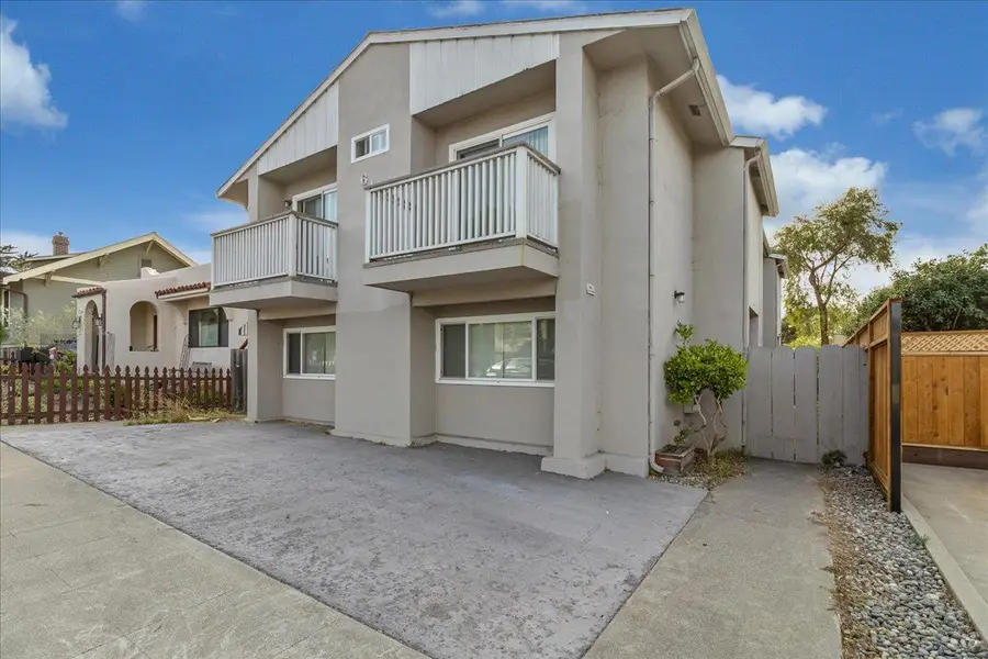 618 Forest Avenue, Pacific Grove, CA 93950 - #2