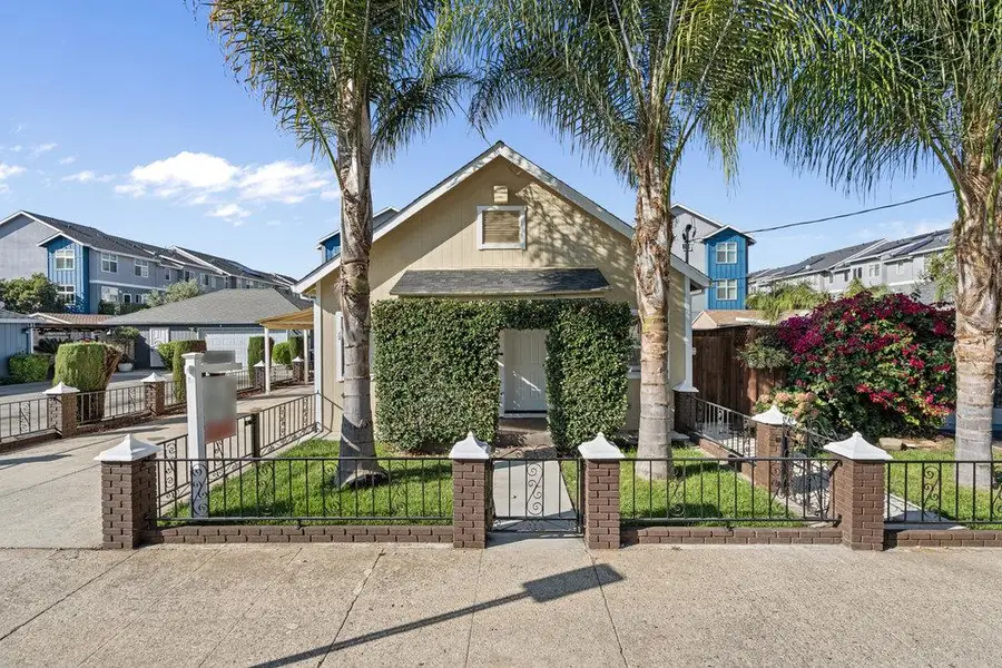 7621 Forest Street, Gilroy, CA 95020 - Image #2