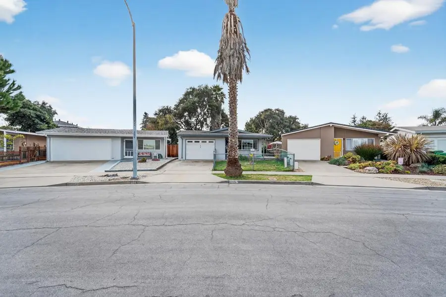 514 Argos Circle, Watsonville, CA 95076 - Image #2