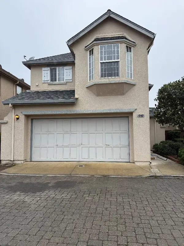 1949 Bradbury Street, SALINAS, CA 93906