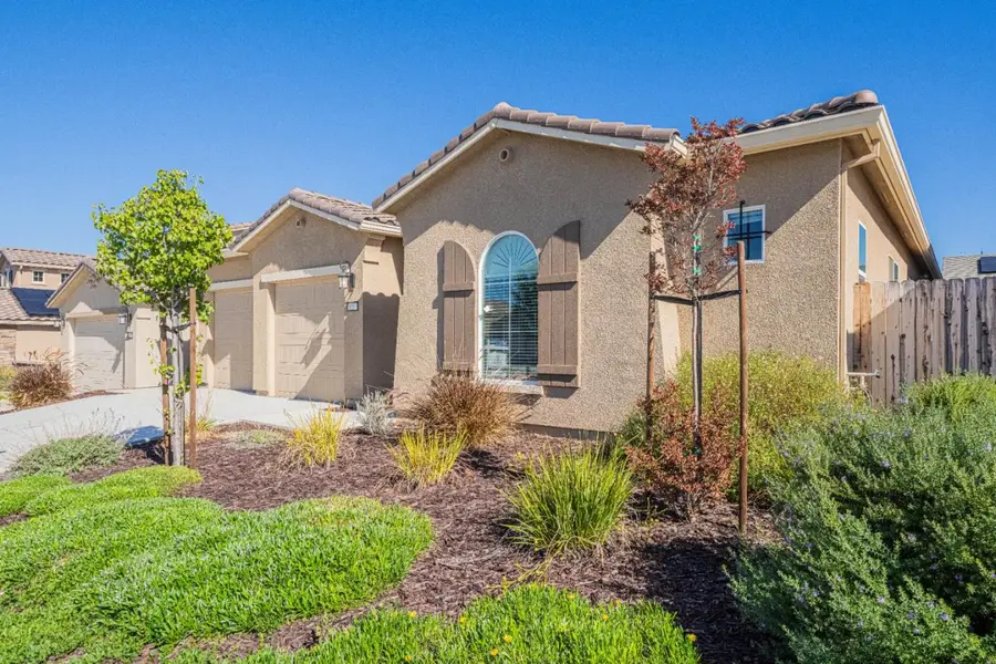1357 Sunridge Drive, Hollister, CA 95023 - Image #2
