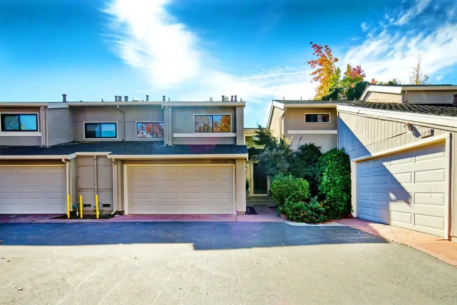 6720 Freedom Court, San Jose, CA 95120 - Image #2