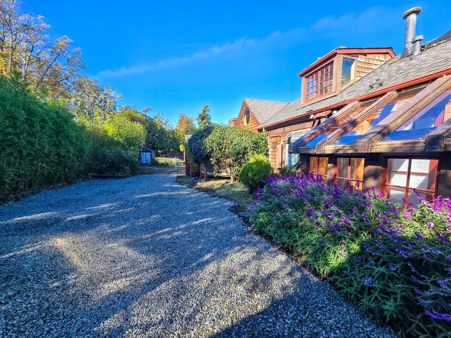 1009 Miramontes Street, Half Moon Bay, CA 94019 - Image #3