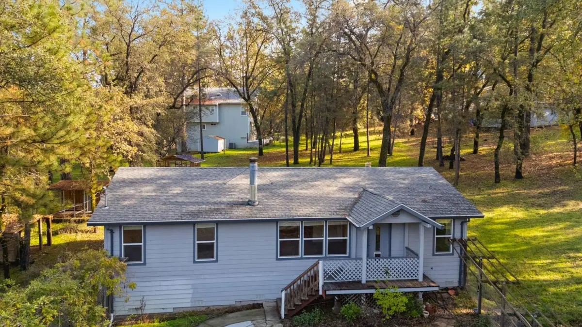 19307 Ferretti Road, Groveland, CA 95321 - #1