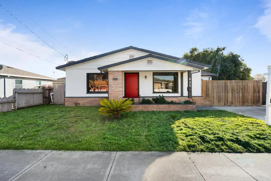 653 South Street, Hollister, CA 95023 - #2