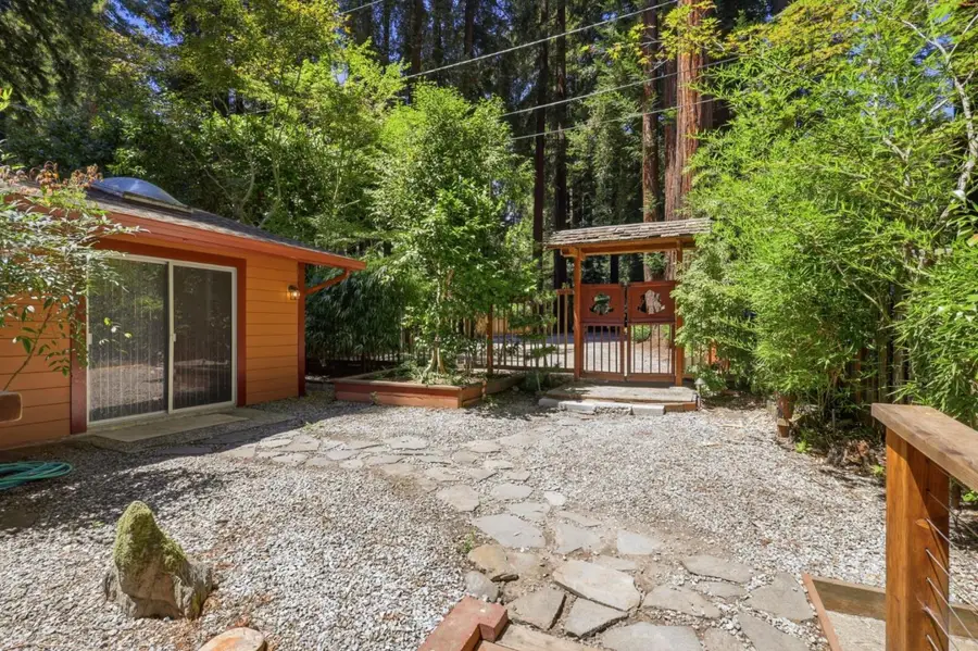 135 Glen Lomond Lane, Ben Lomond, CA 95005 - #3